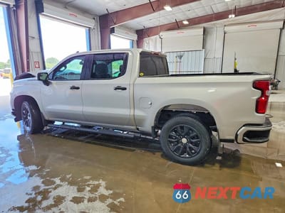 Drugie zdjęcie samochodu z przodu: 2020 CHEVROLET SILVERADO C1500 CUSTOM VIN:3GCPWBEH6LG451716 - miniatura