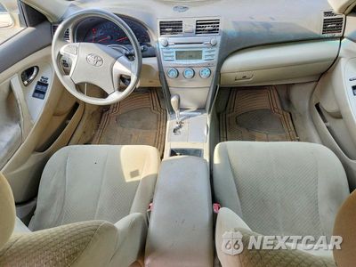 Zdjęcie 8 z 12 samochodu: 2009 TOYOTA CAMRY BASE VIN:4T1BE46K59U813796 - miniatura