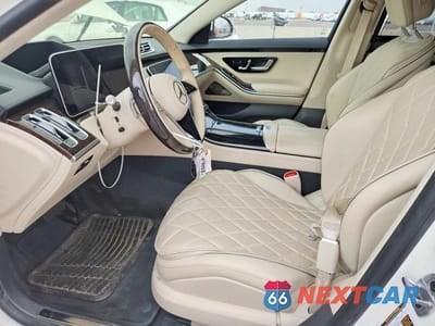 Zdjęcie 7 z 13 samochodu: 2022 MERCEDES-BENZ S 580 4MATIC VIN:W1K6G7GB7NA139801 - miniatura