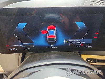 Zdjęcie 9 z 13 samochodu: 2023 BMW IX VIN:WB533CF07PCM48172 - miniatura