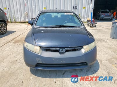 Piąte zdjęcie samochodu w środku: 2008 HONDA CIVIC LX VIN:2HGFA16598H335671 - miniatura