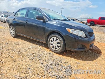 Czwarte zdjęcie samochodu z boku: 2010 TOYOTA COROLLA BASE VIN:1NXBU4EE2AZ326963 - miniatura