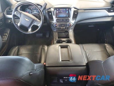 Zdjęcie 8 z 12 samochodu: 2015 CHEVROLET SUBURBAN K1500 LT VIN:1GNSKJKC8FR222281 - miniatura