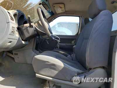 Zdjęcie 7 z 12 samochodu: 2002 NISSAN FRONTIER KING CAB XE VIN:1N6DD26S02C374004 - miniatura