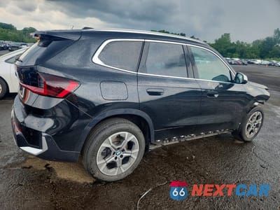 Trzecie zdjęcie samochodu z tyłu: 2023 BMW X1 XDRIVE28I VIN:WBX73EF01P5W55813 - miniatura