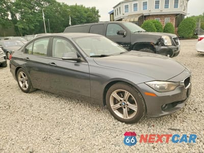Czwarte zdjęcie samochodu z boku: 2013 BMW 328 XI VIN:WBA3B3C56DJ810665 - miniatura