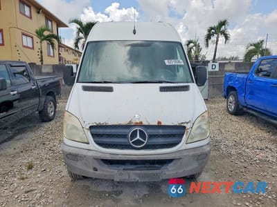 Piąte zdjęcie samochodu w środku: 2012 MERCEDES-BENZ SPRINTER 2500 VIN:WD3PE7CC7C5653151 - miniatura
