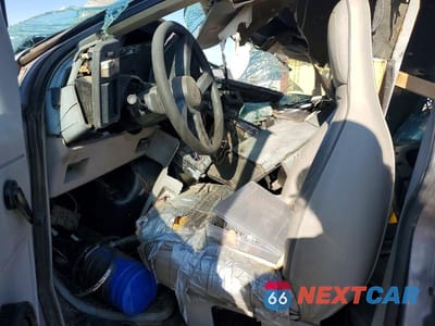 Zdjęcie 8 z 13 samochodu: 1993 GMC SAFARI XT VIN:1GTDM19Z2PB549159 - miniatura