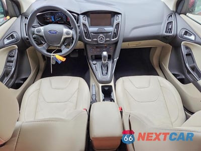Zdjęcie 8 z 13 samochodu: 2015 FORD FOCUS BEV VIN:1FADP3R43FL222095 - miniatura