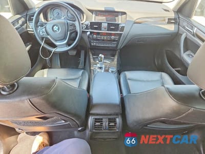 Zdjęcie 8 z 13 samochodu: 2017 BMW X3 XDRIVE28I VIN:5UXWX9C5XH0D98607 - miniatura