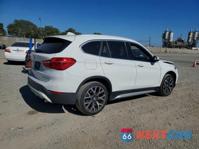 Trzecie zdjęcie samochodu z tyłu: 2021 BMW X1 SDRIVE28I VIN:WBXJG7C00M5S27916 - miniatura