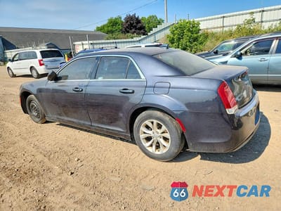 Drugie zdjęcie samochodu z przodu: 2015 CHRYSLER 300 LIMITED VIN:2C3CCAAG8FH830448 - miniatura