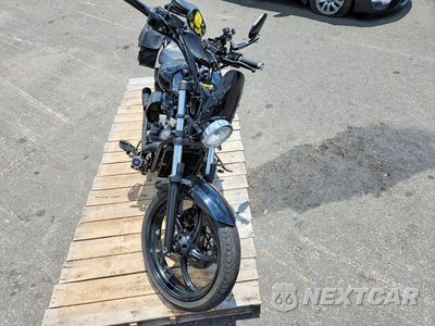 Piąte zdjęcie samochodu w środku: 2017 YAMAHA XVS1300 CU VIN:JYAVP33E0HA012516 - miniatura