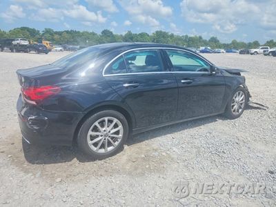 Trzecie zdjęcie samochodu z tyłu: 2020 MERCEDES-BENZ A 220 VIN:WDD3G4EB7LW038259 - miniatura