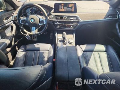Zdjęcie 8 z 12 samochodu: 2017 BMW 540 I VIN:WBAJE5C35HG915046 - miniatura