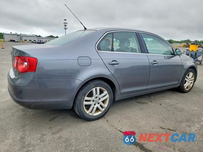Trzecie zdjęcie samochodu z tyłu: 2007 VOLKSWAGEN JETTA WOLFSBURG VIN:3VWEG71KX7M181784 - miniatura