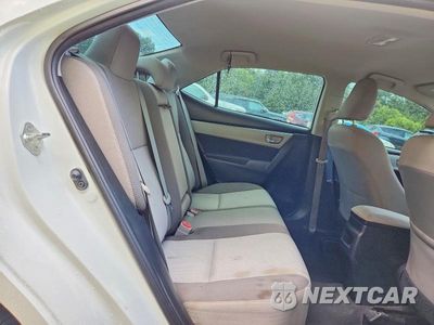Zdjęcie 10 z 12 samochodu: 2018 TOYOTA COROLLA LE VIN:2T1BURHE4JC100823 - miniatura