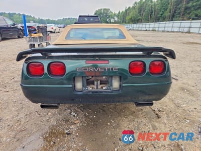 Zdjęcie 6 z 12 samochodu: 1994 CHEVROLET CORVETTE VIN:1G1YY32PXR5108397 - miniatura
