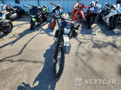 Piąte zdjęcie samochodu w środku: 2024 KAWASAKI KLX300 F VIN:ML5LXBF17RDA31138 - miniatura
