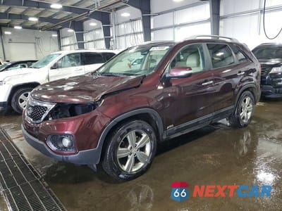 2013 KIA SORENTO EX 5XYKUDA29DG403592 - główne zdjęcie licytacji z USA - miniatura
