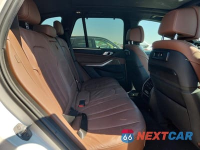 Zdjęcie 10 z 13 samochodu: 2019 BMW X5 XDRIVE40I VIN:5UXCR6C56KLK86661 - miniatura
