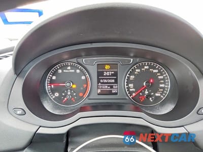 Zdjęcie 9 z 13 samochodu: 2017 AUDI Q3 PREMIUM VIN:WA1ECCFS6HR015658 - miniatura