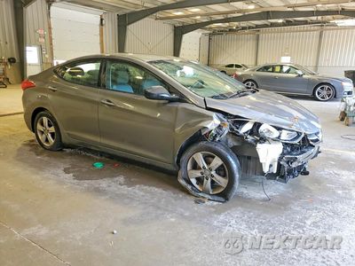 Czwarte zdjęcie samochodu z boku: 2013 HYUNDAI ELANTRA GLS VIN:5NPDH4AE5DH303344 - miniatura