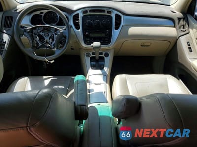 Zdjęcie 8 z 14 samochodu: 2005 TOYOTA HIGHLANDER LIMITED VIN:JTEDP21A550054770 - miniatura