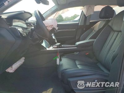 Zdjęcie 7 z 13 samochodu: 2024 AUDI Q8 E-TRON PRESTIGE VIN:WA16AAGE6RB057541 - miniatura