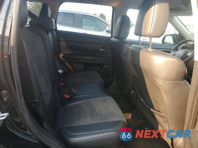 Zdjęcie 11 z 13 samochodu: 2019 MITSUBISHI OUTLANDER SE VIN:JA4AD3A36KZ042622 - miniatura