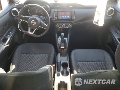 Zdjęcie 8 z 12 samochodu: 2020 NISSAN VERSA S VIN:3N1CN8DV8LL849516 - miniatura