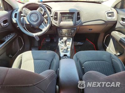 Zdjęcie 8 z 12 samochodu: 2018 JEEP COMPASS SPORT VIN:3C4NJDAB9JT415574 - miniatura