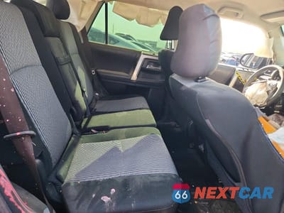 Zdjęcie 11 z 14 samochodu: 2021 TOYOTA 4RUNNER SR5 VIN:JTEEU5JR1M5250002 - miniatura
