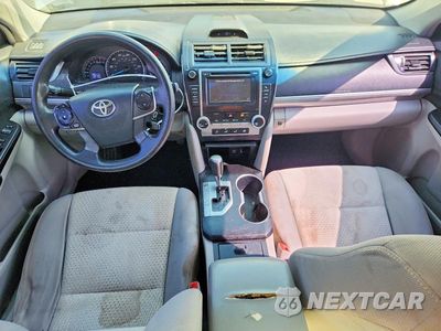 Zdjęcie 8 z 12 samochodu: 2012 TOYOTA CAMRY LE VIN:4T4BF1FK8CR228316 - miniatura