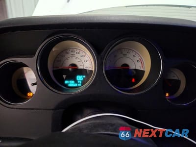 Zdjęcie 9 z 12 samochodu: 2014 DODGE CHALLENGER R/T VIN:2C3CDYBT1EH284317 - miniatura
