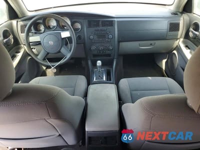 Zdjęcie 8 z 12 samochodu: 2007 DODGE CHARGER SE VIN:2B3KA43R77H843580 - miniatura