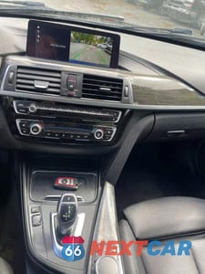 Zdjęcie 13 z 13 samochodu: 2018 BMW 330 XI VIN:WBA8D9G58JNU71313 - miniatura