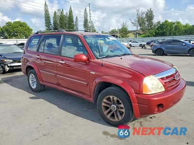 Czwarte zdjęcie samochodu z boku: 2004 SUZUKI XL7 EX VIN:JS3TY92VX44107690 - miniatura