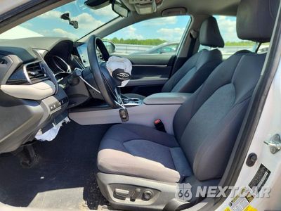 Zdjęcie 7 z 12 samochodu: 2024 TOYOTA CAMRY LE VIN:4T1C31AK0RU629673 - miniatura