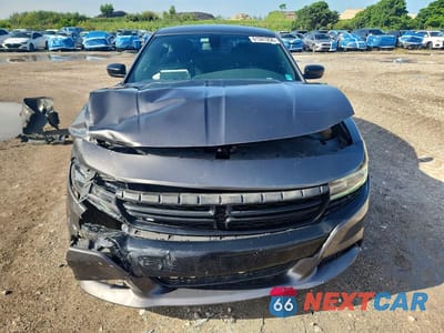 Piąte zdjęcie samochodu w środku: 2018 DODGE CHARGER SXT PLUS VIN:2C3CDXHG7JH210494 - miniatura