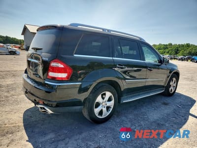 Trzecie zdjęcie samochodu z tyłu: 2012 MERCEDES-BENZ GL 450 4MATIC VIN:4JGBF7BEXCA793939 - miniatura