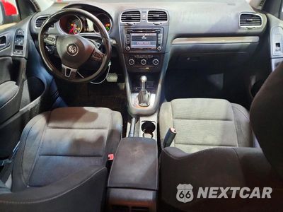 Zdjęcie 8 z 12 samochodu: 2013 VOLKSWAGEN GOLF VIN:WVWDB7AJ7DW124233 - miniatura