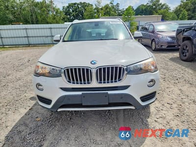 Piąte zdjęcie samochodu w środku: 2016 BMW X3 XDRIVE28I VIN:5UXWX9C54G0D86242 - miniatura