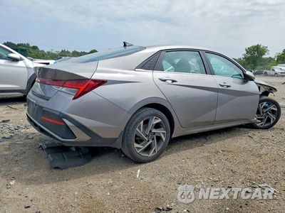 Trzecie zdjęcie samochodu z tyłu: 2025 HYUNDAI ELANTRA SEL VIN:KMHLS4DG2SU878977 - miniatura