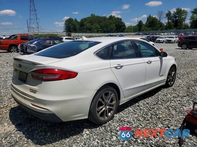 Trzecie zdjęcie samochodu z tyłu: 2019 FORD FUSION TITANIUM VIN:3FA6P0RU9KR257890 - miniatura