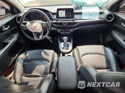 Zdjęcie 8 z 12 samochodu: 2021 KIA FORTE EX VIN:3KPF54AD1ME414972 - miniatura