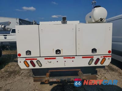 Zdjęcie 6 z 14 samochodu: 2014 ISUZU NPR HD VIN:54DC4W1B1ES802732 - miniatura