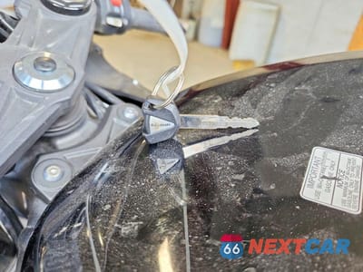 Zdjęcie 8 z 9 samochodu: 2023 KAWASAKI ZX636 K VIN:JKBZXJH13PA016399 - miniatura