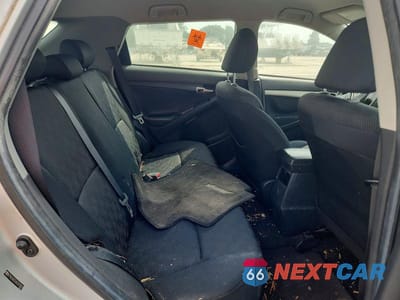 Zdjęcie 11 z 13 samochodu: 2010 TOYOTA MATRIX BASE VIN:2T1KU4EE5AC273161 - miniatura