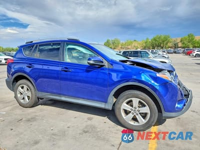 Czwarte zdjęcie samochodu z boku: 2015 TOYOTA RAV4 XLE VIN:2T3RFREV1FW378069 - miniatura